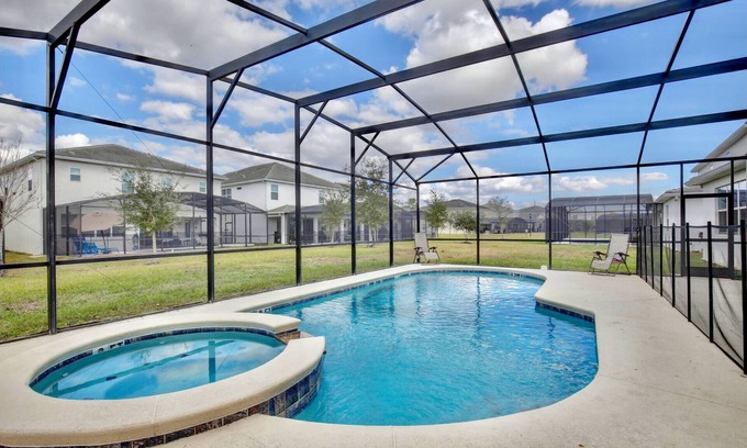 Kissimmee House | Spacious 7-bedroom home in Sonoma Resort sleeps more then 24