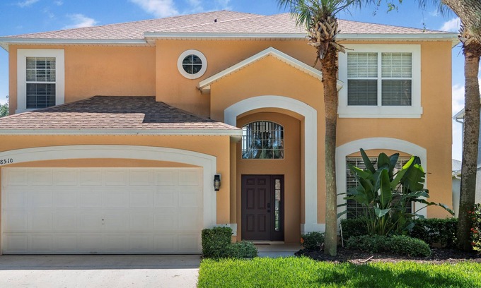 Sunset Lakes House | Spacious 7-Bedroom Pool Home with Game Room-8510PHD