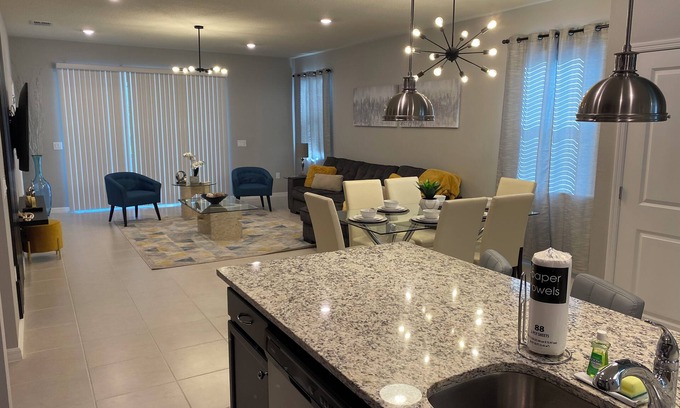 Davenport House | Spacious 7BR House in FABULOUS Davenport Resort w/Fitness room and Lazy River