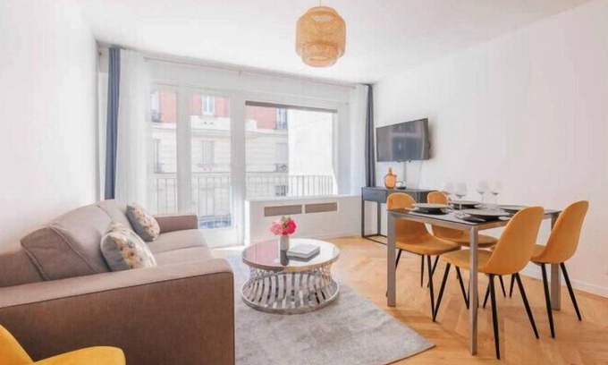 Centre Ville Apartment | Spacious apartment near Paris - Mobility lease