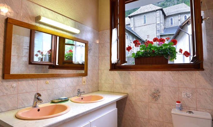 Abondance Apartment | Spacious and Comfortable Apartment, Ideally Located in the Center of the Village