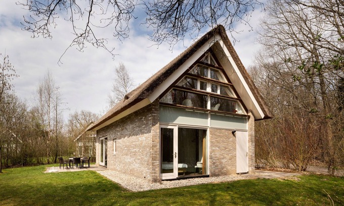 Ruinen Villa | spacious and stylish villa