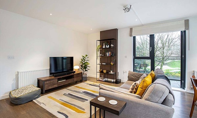 Haggerston Apartment | Spacious and Trendy Shoreditch Flat