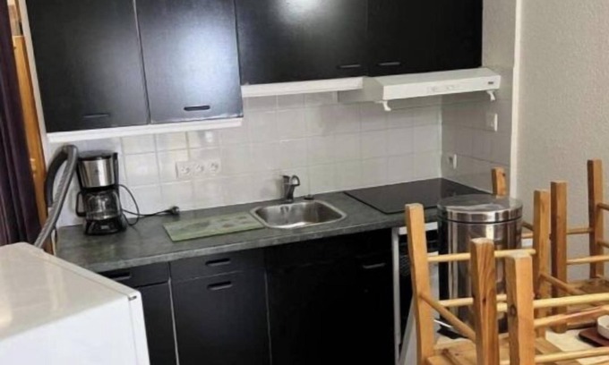 Pla d'Adet Apartment | Spacious apartment with balcony, shuttle bus at the foot of the building - Ideal for 6 people.