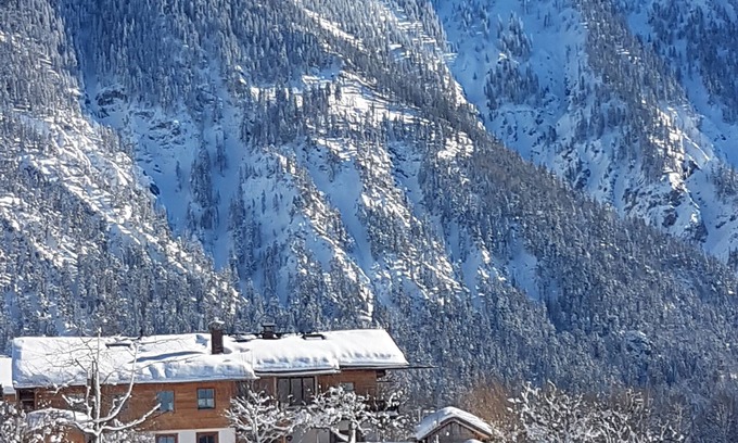 Bayrischzell Apartment | Spacious apartment with large terrace & direct access to cross-country ski trails, hiking & MTB trails