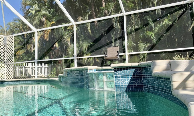 Bonita Shores House | Spacious beach house 2 miles to Bonita Beach with pool and hot tub! Pets welcome