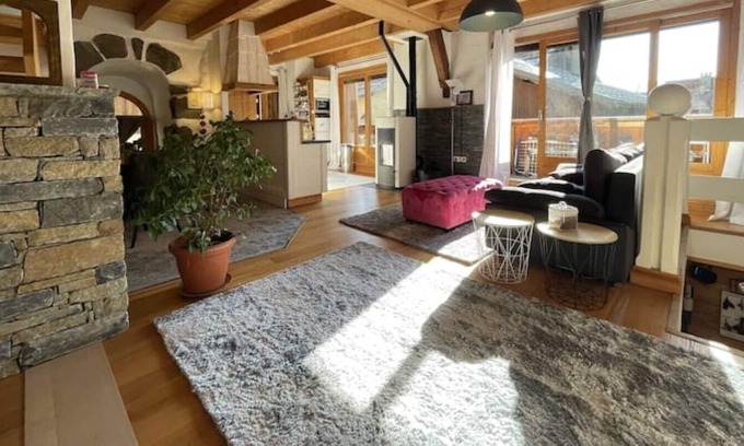 Bozel House | Spacious Bozel House - 10 minutes from Courchevel & Champagny