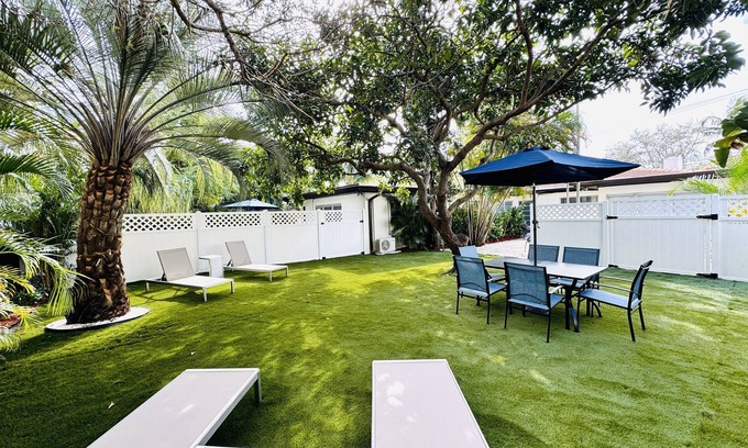 Lake Ridge House | Spacious, Central, 3 Bedroom Home w/Pool Access