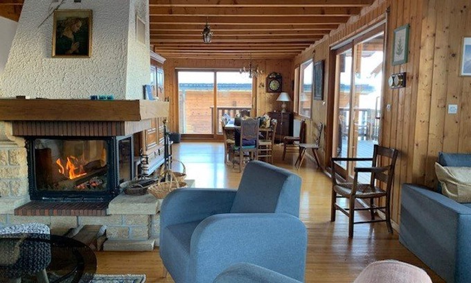 Cohennoz Ski Chalet | Spacious chalet, 14 people, near slopes, fireplace, terrace, WIFI, parking, Crest-Voland