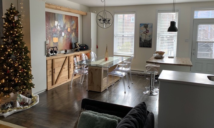 Verdun Condo | Spacious condo close to water & downtown Montréal