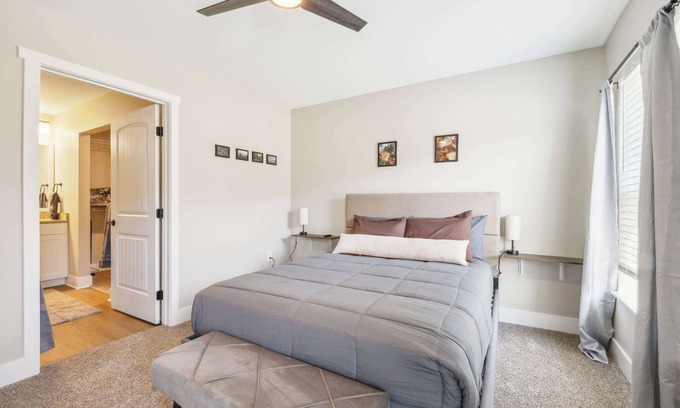 Williamsburg Condo | Spacious Condo w/Combined units at Traverse City