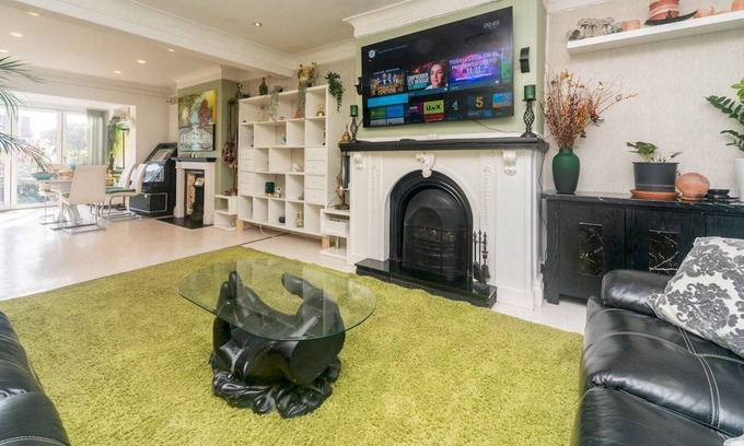 New Eltham House | Spacious Cosy Home Minutes From Central London Pass the Keys