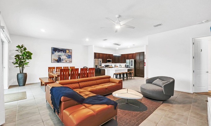 Kissimmee House | Spacious Dreamscape 12 rooms/11.5 bathroom/25 people, WiFi, Kissimmee, Orlando