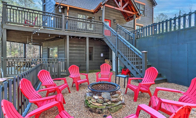 Ellijay Cottage | Spacious Ellijay Resort Home w/Hot Tub!