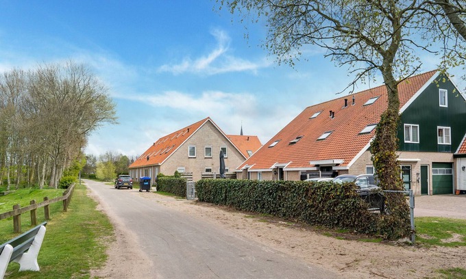 Nes House | Spacious holiday home in Nes with garden