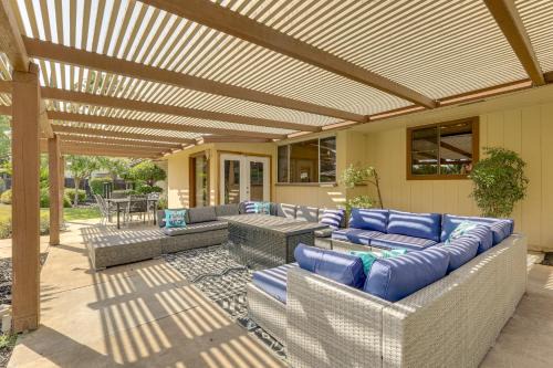 Roosevelt House | Spacious Home - 6 Mi to Downtown Fresno!