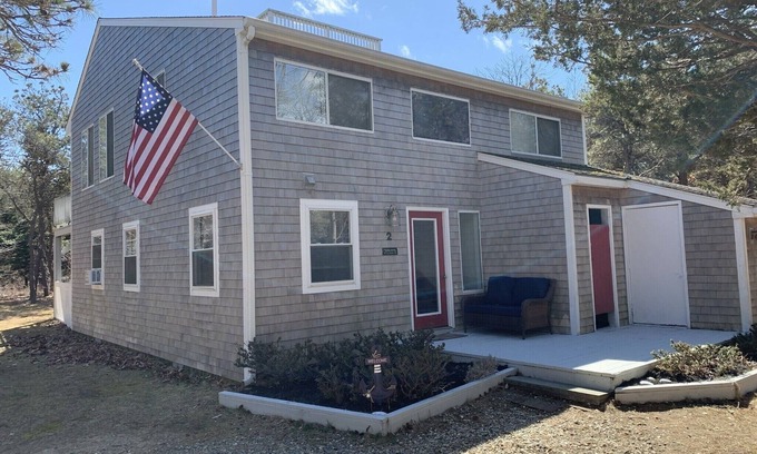 Katama House | Spacious Katama Home-Open during Martha's Vineyard Striped Bass & Bluefish Derby