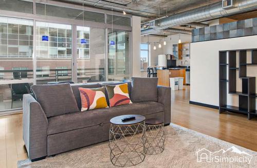 LoDo House | Spacious Loft Near Union Station W Gym
