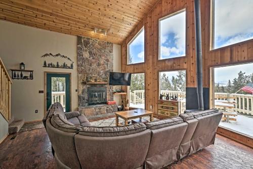 Angel Fire House | Spacious Mountain-View Cabin By Angel Fire Resort
