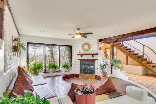 Corrales House | Spacious Mtn-View Gem in Corrales!