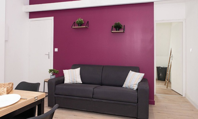 Tourcoing Apartment | Spacious new studio-Le velours royal