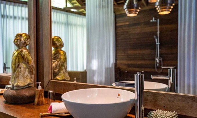 Banjar Semer Resort | Spacious Our Luxury Suites in enchanting Bali with WiFi, AC, Pool, Yoga Studio
