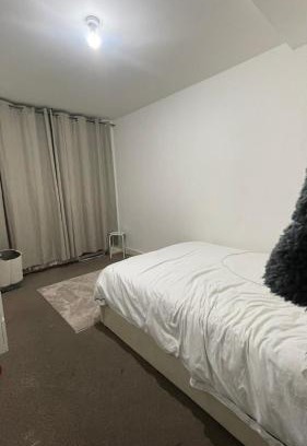 Dalston House | Spacious Room In Central