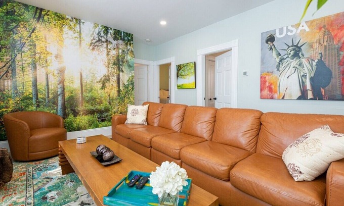 Beverly Condo | *Spacious Spooky 3BR Home|Salem+Beverly|Parking