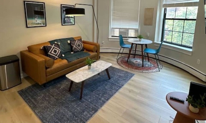 Prudential - St. Botolph Apartment | Spacious Studio! | Back Bay