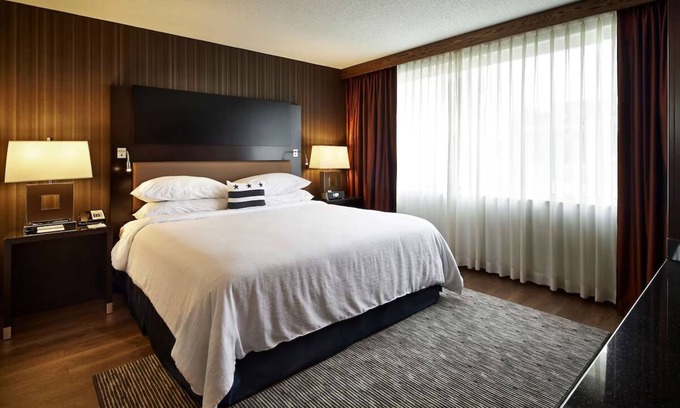 Friendship Heights Hotel | Spacious Suites with Metro Access | Hotel Unit w/Pool & Near Metro