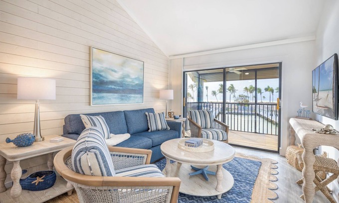 Captiva Apartment | Spacious Two Bedroom Marina Villa w/Stunning Harbor Views & Private Balcony