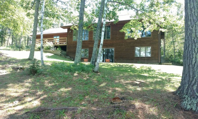 Longville House | Spacious year round 3 Bedroom Lakehome on Wabedo Lake, Longville, MN, sleeps 8