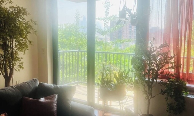Hoboken Condo | Spacious Zen Den 2 bedrooms, 2 bathrooms with easy commute to NYC