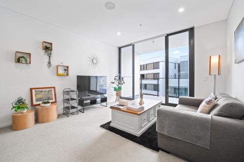 Wentworth Point Apartment | Spacious1 BR@waterfront Olympic Park free carpark