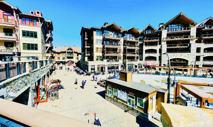 Truckee Condo | SPECIAL DISCOUNT on Penthouse in NorthstarVillage,a wonderful getaway
