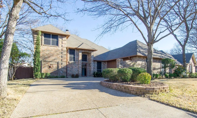 North Arlington House | Spectacular 3bdrm house close to Cowboy Stadium & The New Texas Live Arena