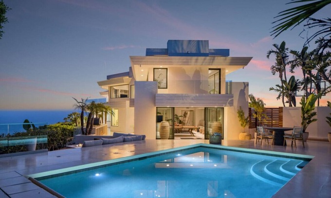 Western Malibu House | Spectacular Malibu Escape | 360 Ocean Views