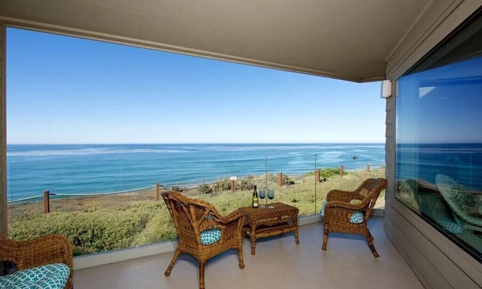 Solana Beach Condo | Spectacular Oceanfront Surfsong Condo 2 BR 2 Bath