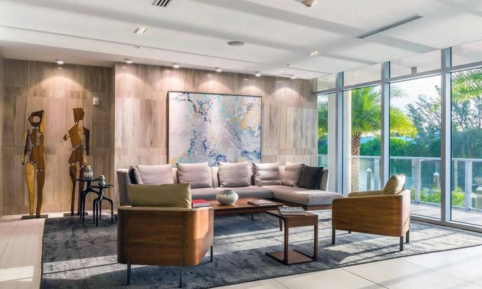 Central Fort Lauderdale Apartment | Spectacular Skyline and Ocean Views from Luxurious Flow-Through Penthouse