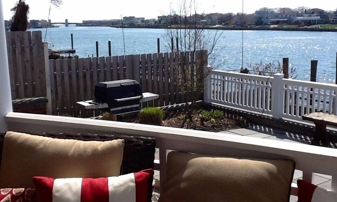 Avon by the Sea House | Spectacular Waterfront! Shark River Inlet! Avon by the Sea, NJ Sleeps 20-26