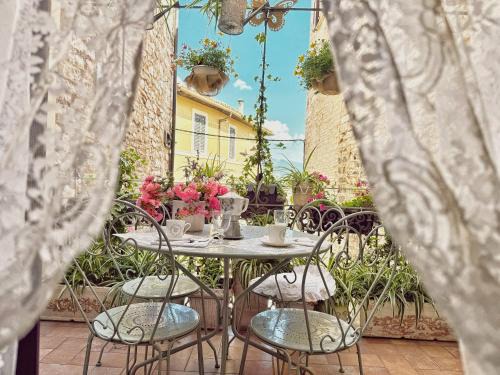 Spello Apartment | Spello House Patio