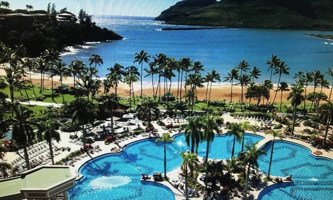 Lihue Resort | Spend your vacation at the beautiful beachfront Kauai Marriott Resort!
