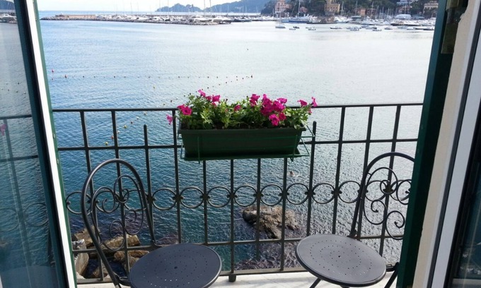 Rapallo Apartment | SPLENDID APARTMENT IN RAPALLO 10 METERS FROM THE SEA c.CITRA 010046-LT-0430