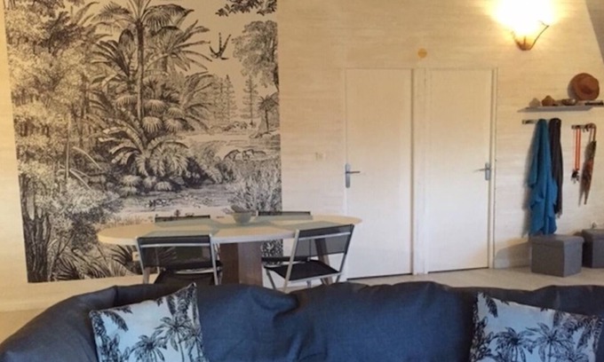 Petite-ÃŽle Apartment | SPLENDID F4 WITH BREATHTAKING OCEAN VIEW