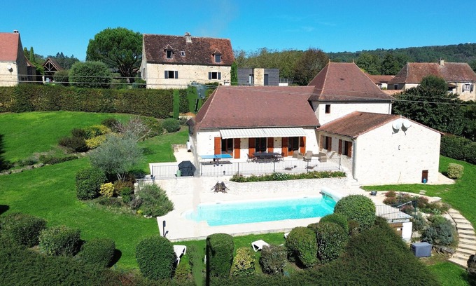 Cenac-et-Saint-Julien Villa | Splendid "Perigourdine" property with private heated swimming pool and air con