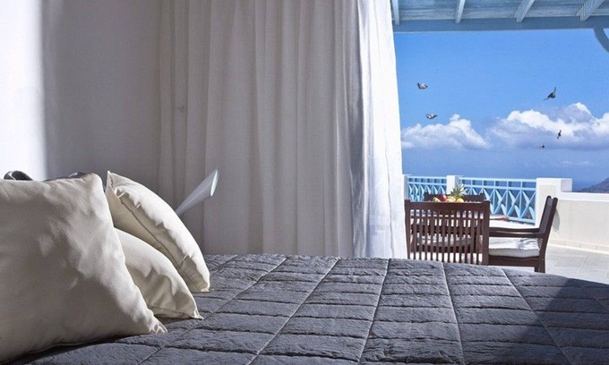 Santorini Villa | Splendid Santorini Villa | Villa Solara | 2 Bedrooms | Private Pool |.