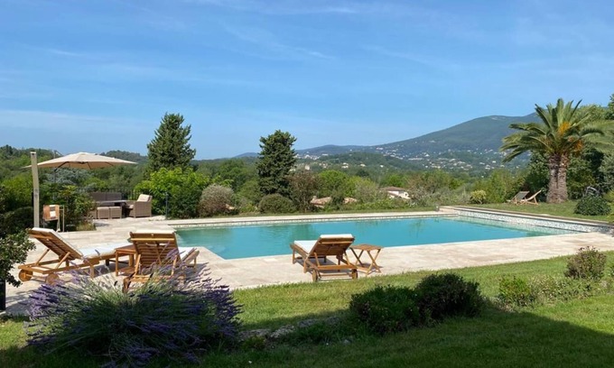 La Grand-Chile House | Splendid View and Relaxing Villa