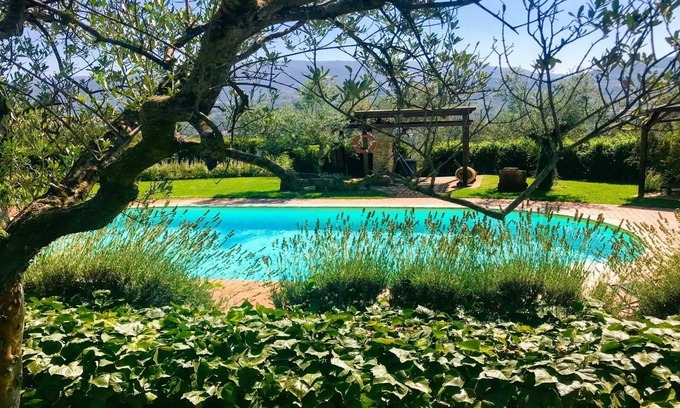 San Brizio Villa | SPOLETO TRANQUILITA + POOL. SLEEPS 20. ROME 1 HOUR