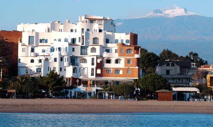 Giardini Naxos Hotel | Sporting Baia Hotel