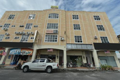 Lumut Hotel | SPOT ON 91178 Motel Impian